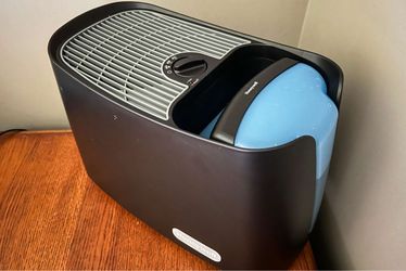 Honeywell Cool Moisture Humidifier