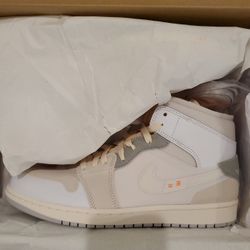 Jordan 1 Mid SE "Craft" Inside Out Phantom Sz 9.5
