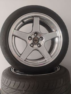 5 spoke mustang Cobra rims good tires 245/45 r17 front wheels
