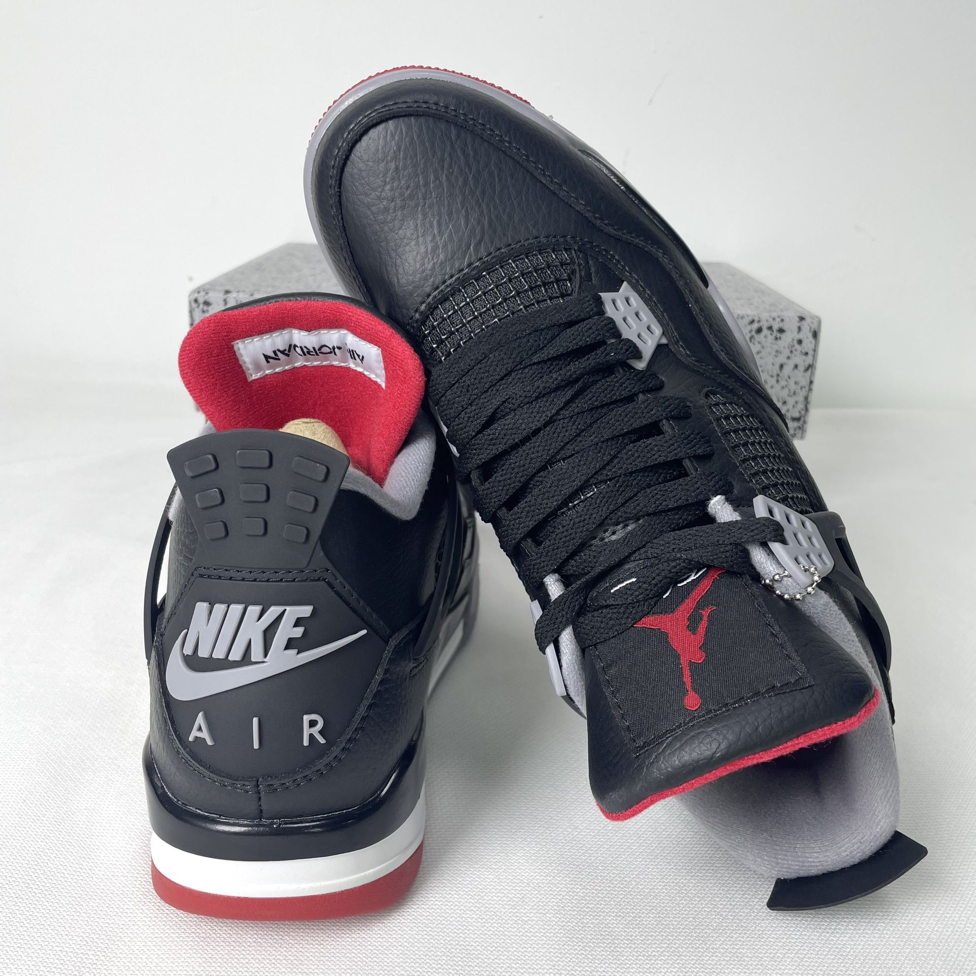 Jordan Retro “Bred”