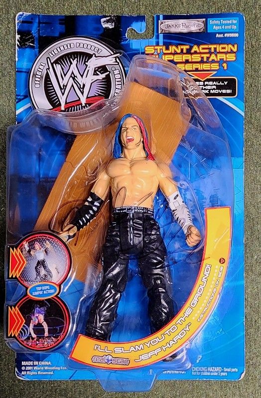 Autographed WWF Jeff Hardy Wrestling Figure New In Box 2001 JAKKS Pacific