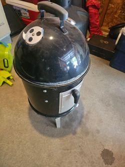 Weber Smokey Mountain Cooker