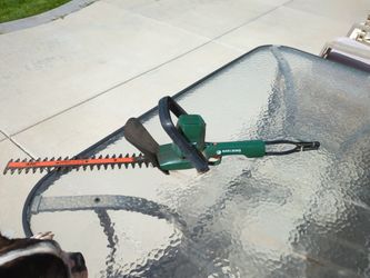 16 In Hedge Trimmer Asking 20.00 Obo Black& Decker