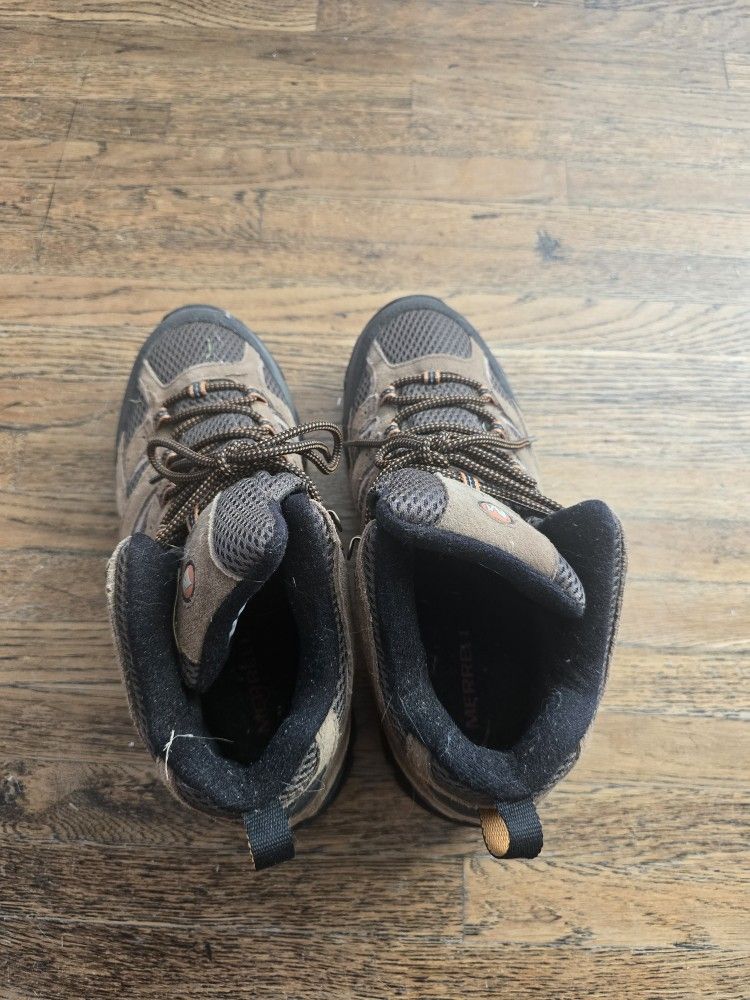 Hiking Boots For Woman