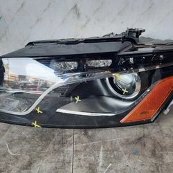 2009-2012 AUDI Q5 LEFT DRIVER XENON HEADLIGHT LIGHT LAMP (8R)  OEM USED #4295