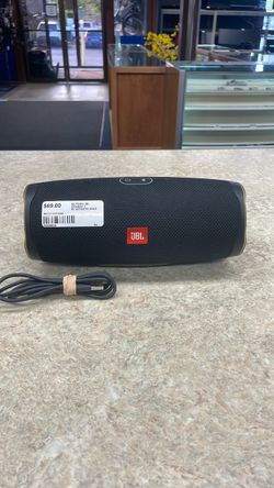 JBL Charge 4 Bluetooth speaker w/charging cable. 70508838