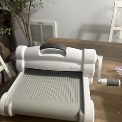 Sizzix Big Shot Plus