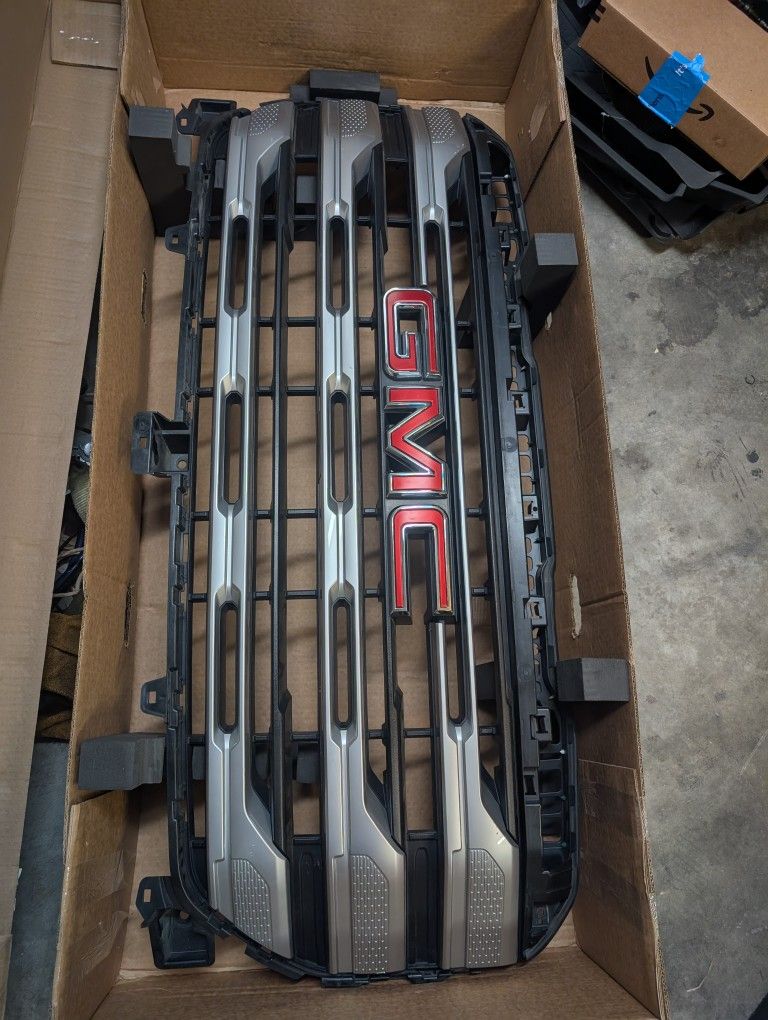 2022-2025 GMC Sierra Grille