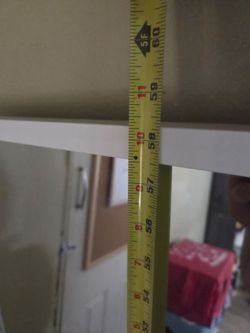 Stand alone mirror