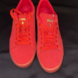 Haribo Puma Suede Shoes Kids Size 6.5