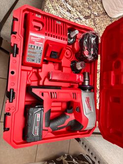 Milwaukee M18 ProPEX Expansion Tool Kit 1/2” to 1-1/2” – Like New
