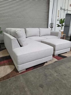 3pc Drayden Sectional-Free Delivery‼️