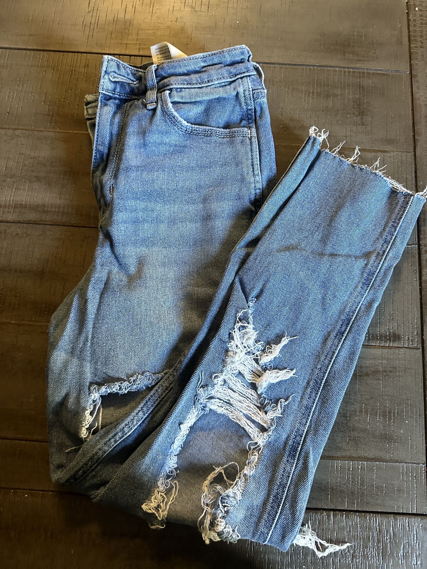 Selling Jeans!!
