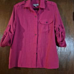 DANA  ALEXANDER  SIZE 12 %POLYESTER  ORIGINAL PRICE $45.