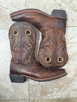 Ariat 12M