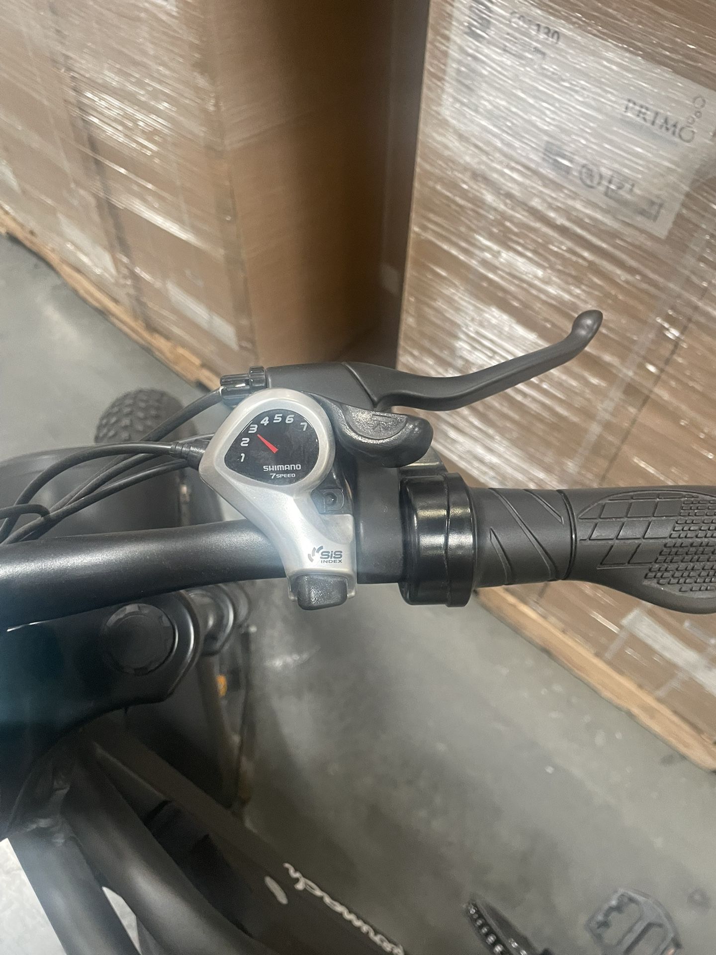 Falcon 750W 28 MPH 20inc Tires Blow Out Sale