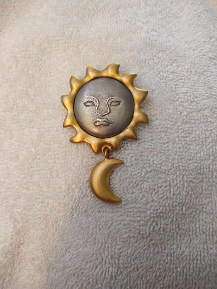 Vintage Two Toned Sun Moon Brooch