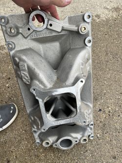 GM Bowtie Vortec Intake Manifold