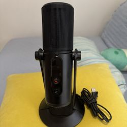Deco Gear PC Microphone — USB Plug and play!