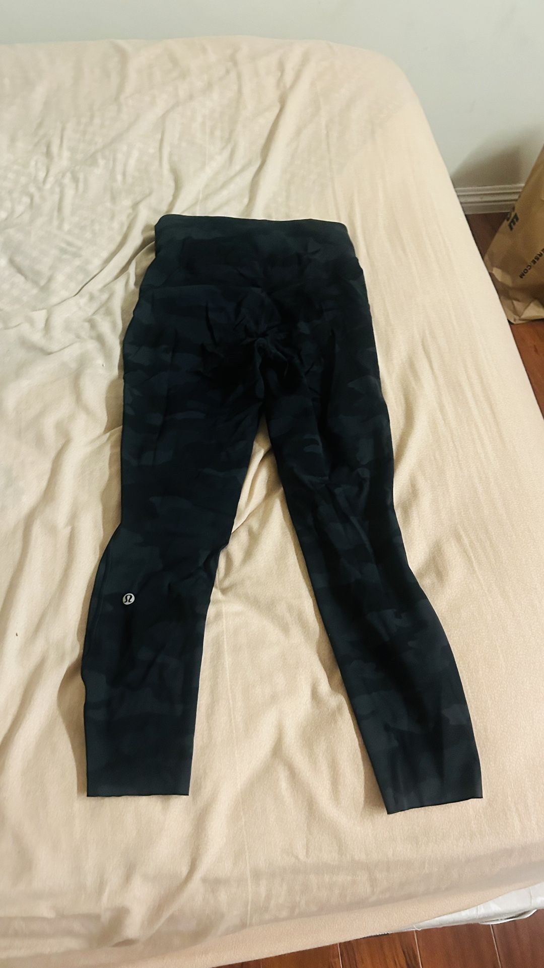 Lululemon Camo Base Pace Leggings Size 6