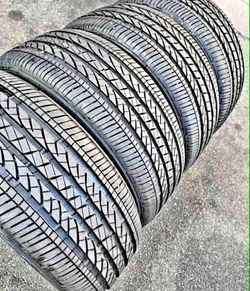 ‼️235/60R18 Briggestone For sale 🏷️💯tires usadas en perfecta condición 80%life