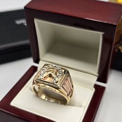Solid 14kt Gold Two Tone Horse Ring Anillo de Caballo Oro Solido 14kt