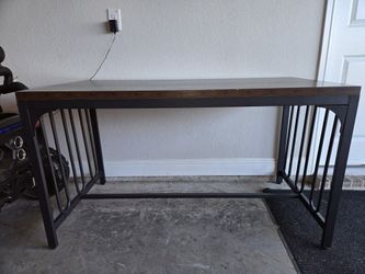 Kitchen Table With 2 Bench 