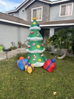 Christmas Tree inflatable