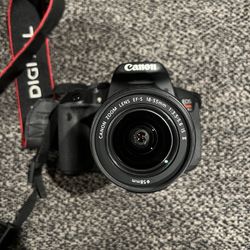 Canon Rebel T4i