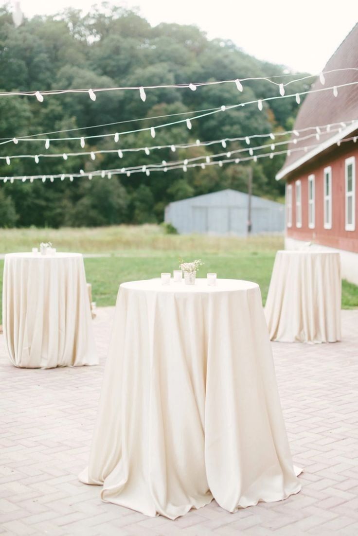 Polyester Beige 120" Round Polyester Table Linen Mantel Manteles