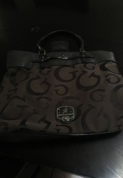 Guess purse