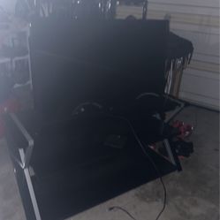 TV Stand With 45 Inch LG TV