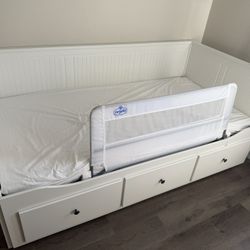 IKEA Hemnes Day Bed