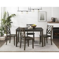 Brand new brown dining set (Table: 36 x 48 x 30.5H, Chair: 18 x 20.5 x 36H)