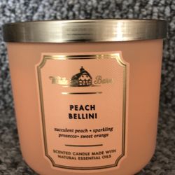 Bath &body Work 3 Wick Candle   Peach  Bellini   $14! Get By 1/11! 