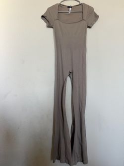 Fashion nova jumpsuit