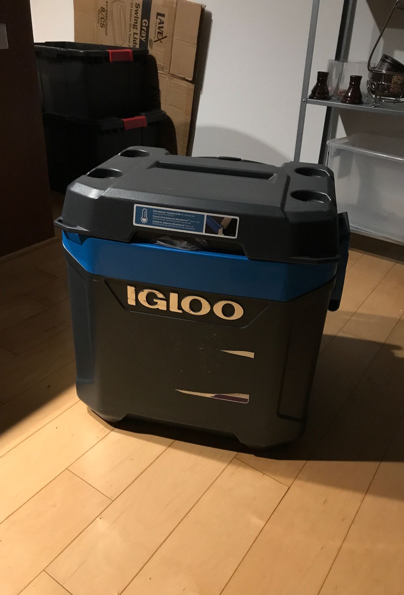 XL Igloo Insulated Cooler