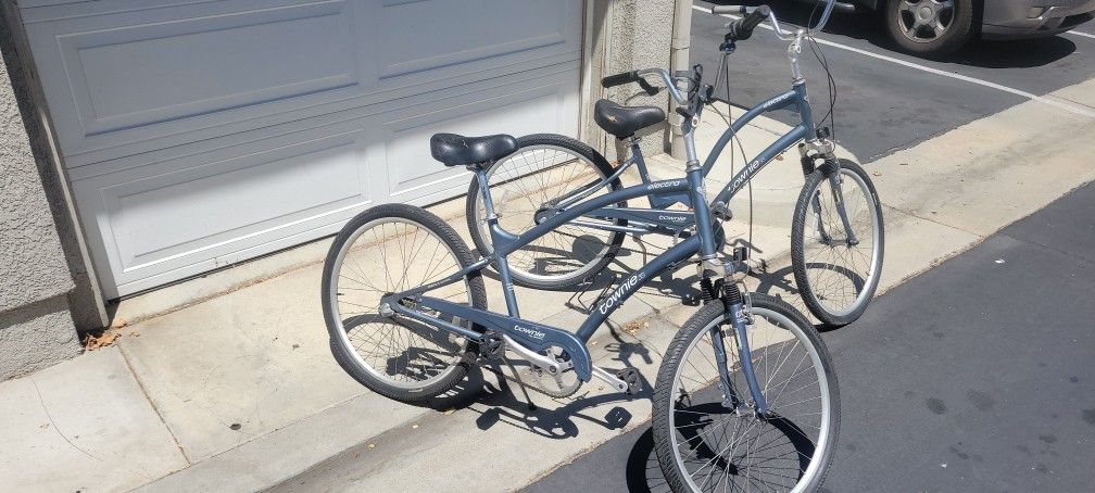 2 TOWNIE BY ELECTRA BIKES 3 SPEED HIS AND HER MALE AND FEMALE BIKES