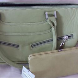 Summer chic green bag/purse with Free wallet