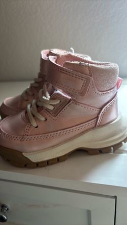 snow boots