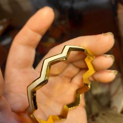 Angled Wave Bangle Bracelet - Gold Tone Metal And White Enamel - Zig/Zag Design