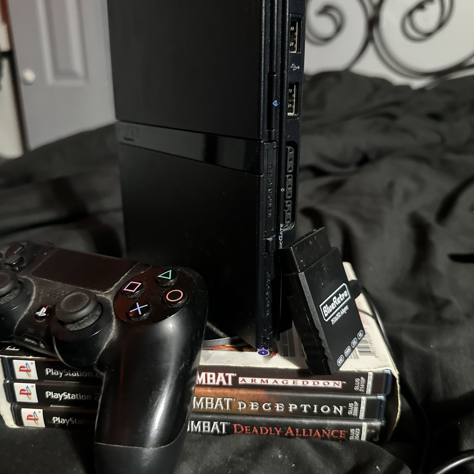 PS2 With HDMI Controller And HDMI Port With Mortal Kombat Kollection