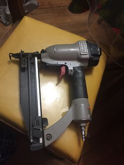 Porter cable air finish nail gun works good