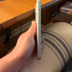 iPhone 15 Plus Green