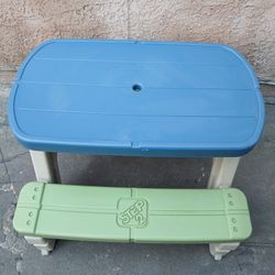 Picnic Table 