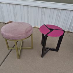 Girls table and stool