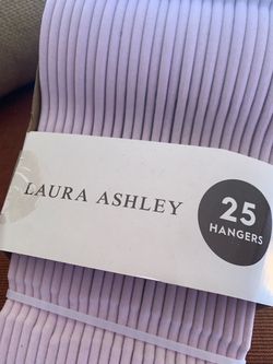 Laura Ashley 25-Pack Velvet Hangers