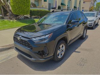 25 Toyota RAV4 XLE lease takeover