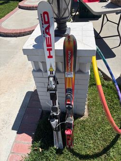 Snow Skis