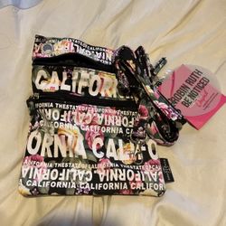California Bag With Straps Included